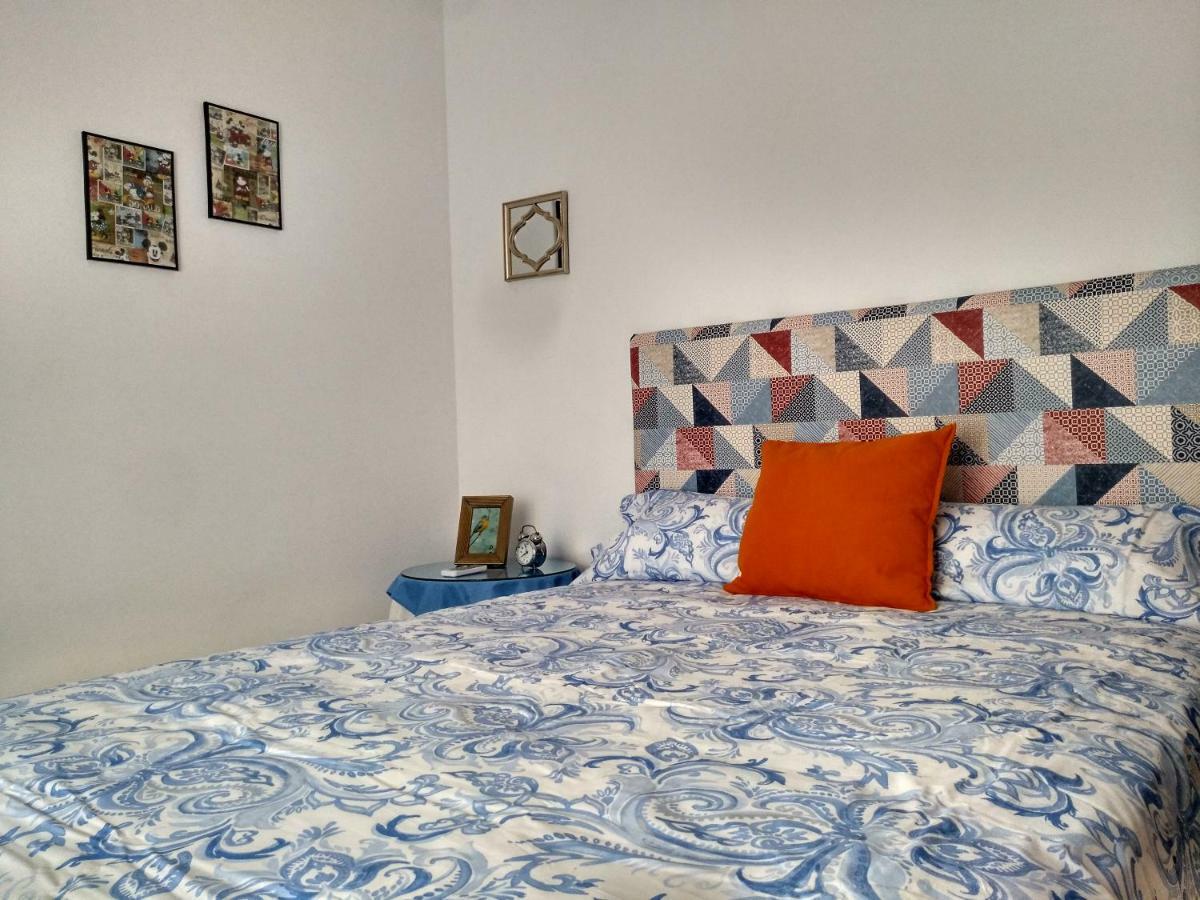 Azahar Apartamentos Triana V Seville Luaran gambar