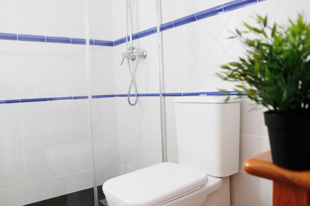 Azahar Apartamentos Triana V Seville Luaran gambar