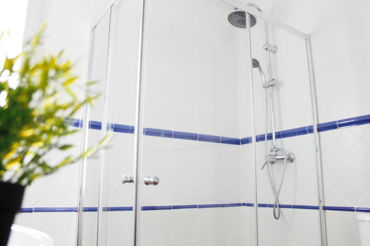 Azahar Apartamentos Triana V Seville Luaran gambar