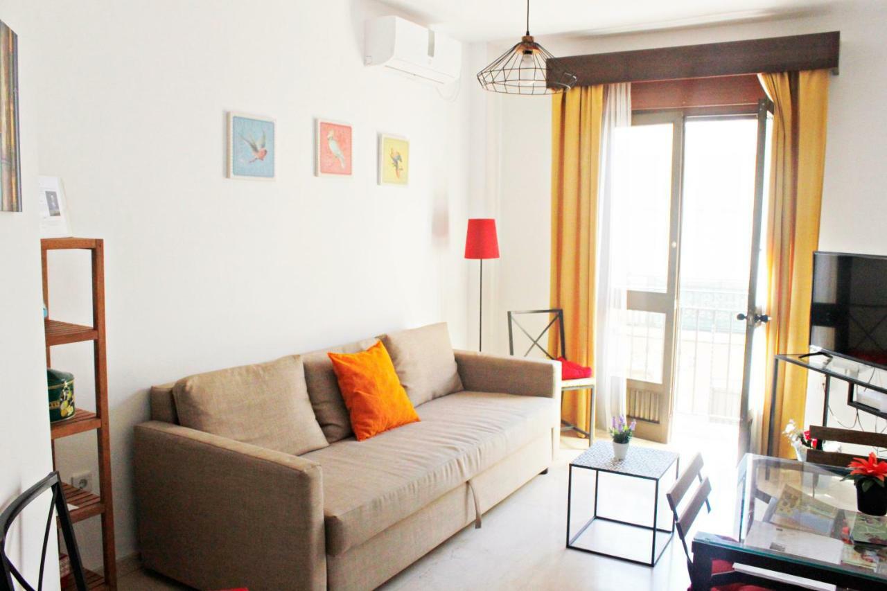 Azahar Apartamentos Triana V Seville Luaran gambar